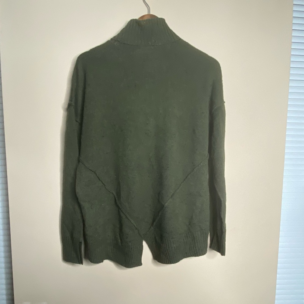 Michael Kohrs Turtleneck- L